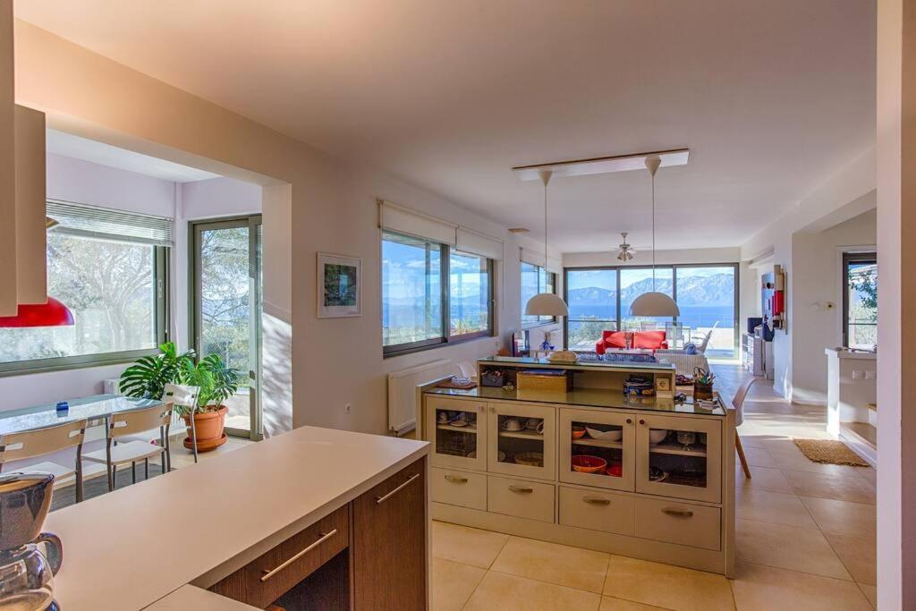 Panoramic View Summerhouse Loukissia 外观 照片