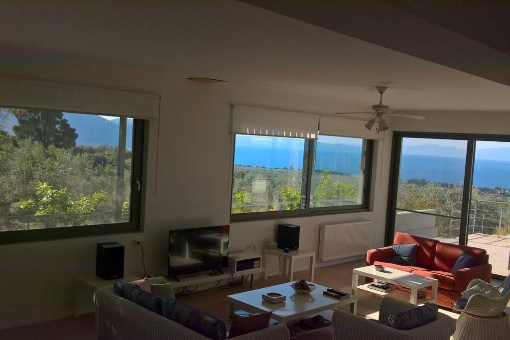 Panoramic View Summerhouse Loukissia 外观 照片